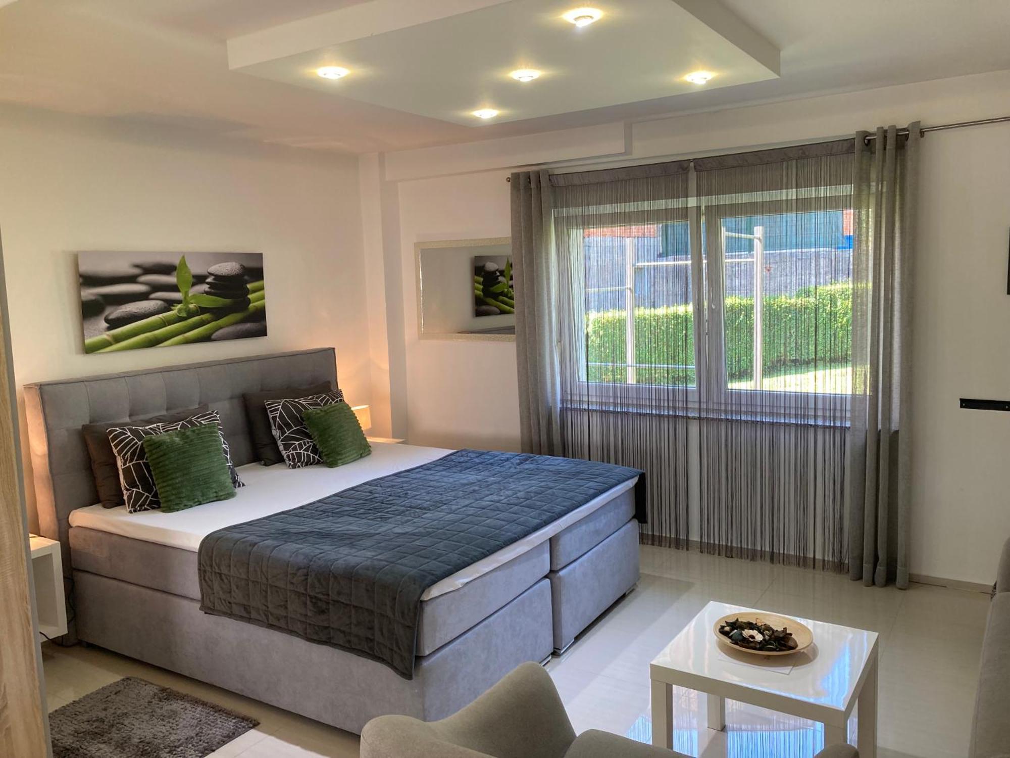 Apartman Sonas With Free Private Parking Karlovac Eksteriør billede